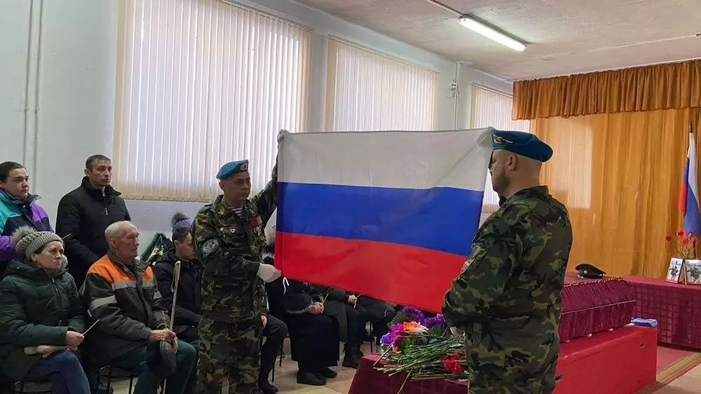 Вандалы разорили могилу погибшего на СВО солдата на Урале