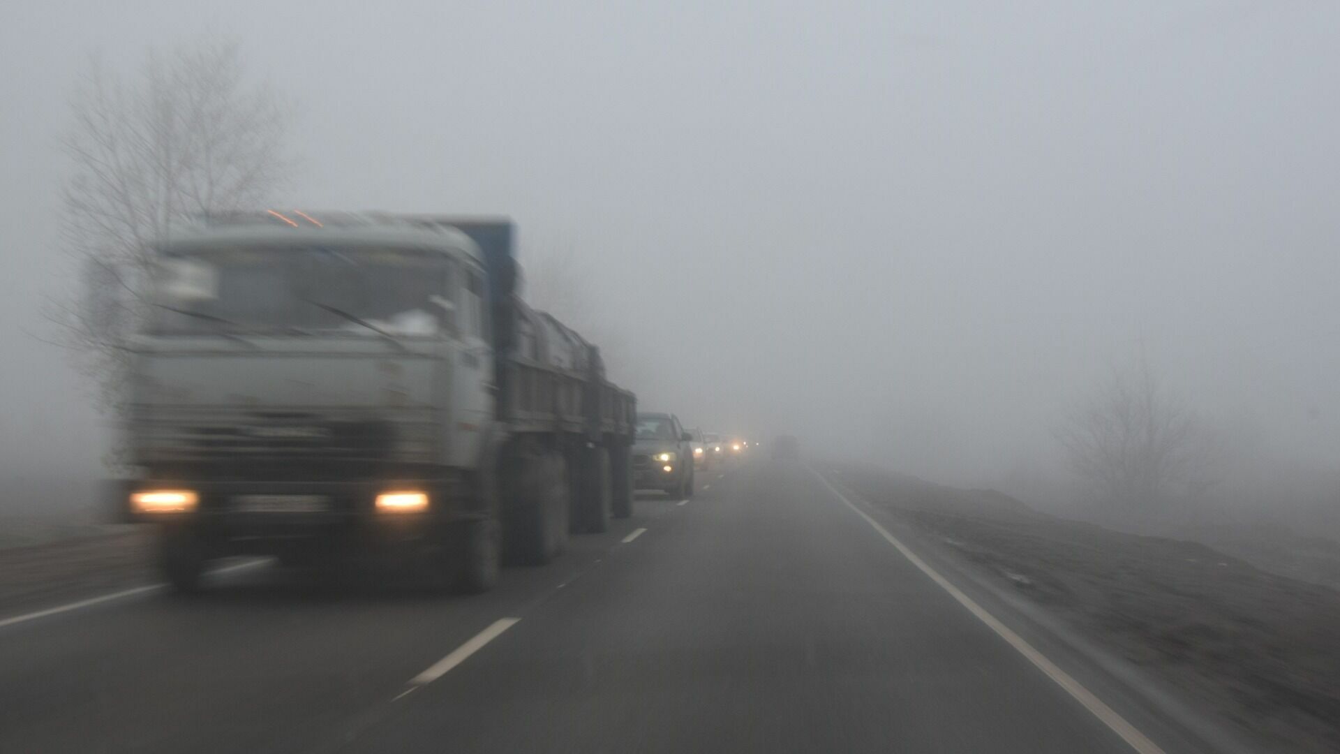 Два грузовика столкнулись на пересечении трасс в Свердловской области