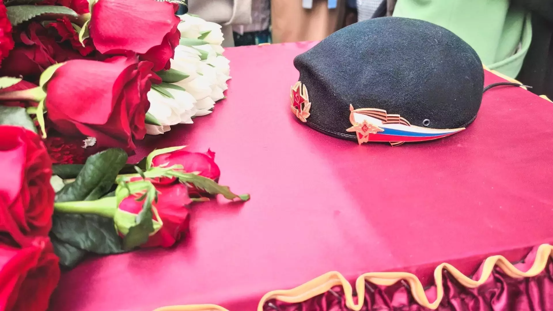 Родственникам возвращен похороненный по ошибке в Екатеринбурге военный