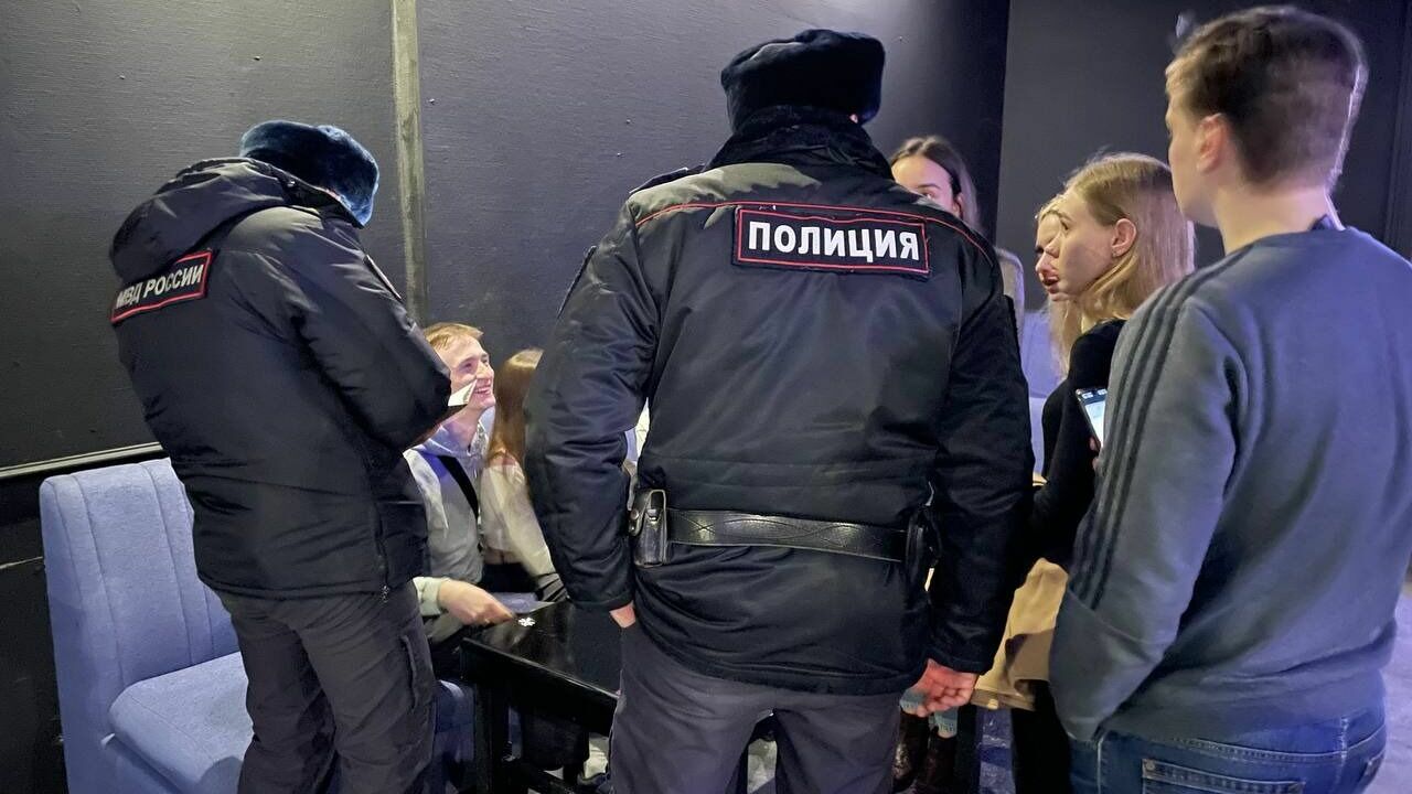 Паленый алкоголь продавали в баре Екатеринбурга
