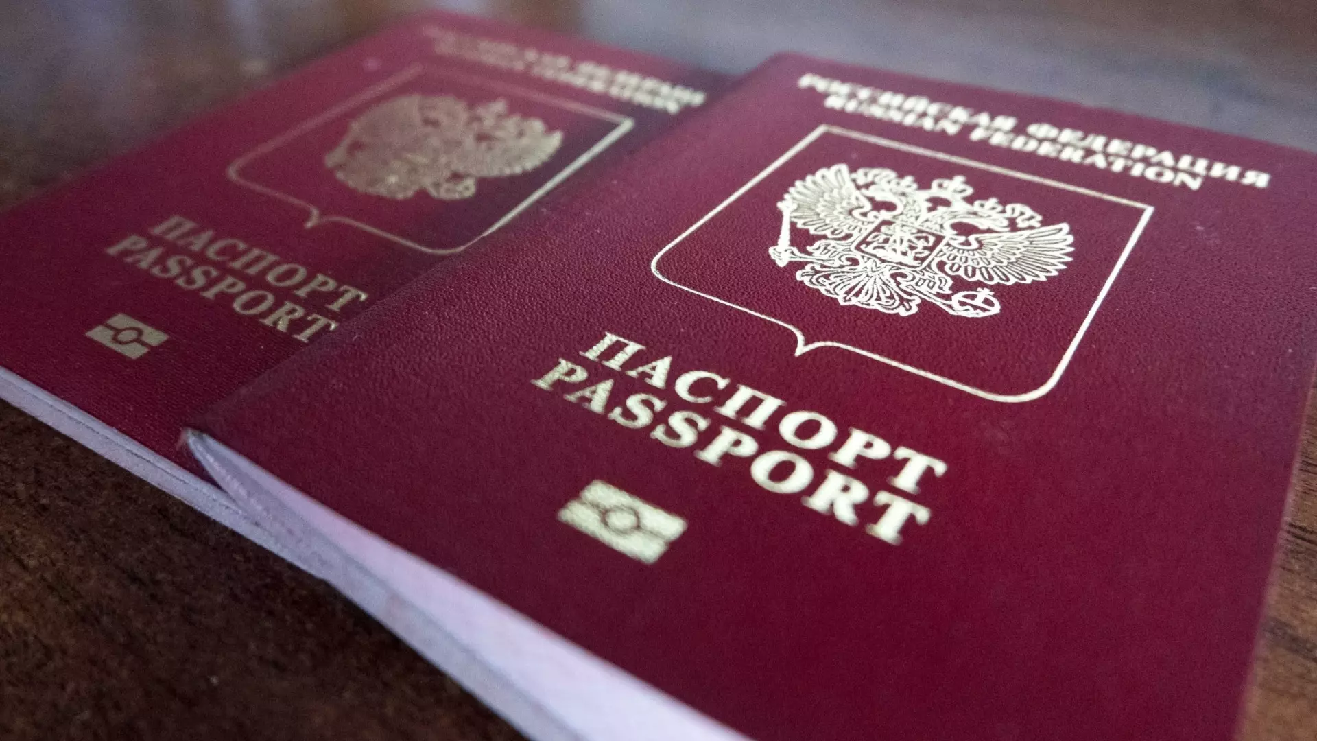Бомж в Челябинске украл паспорт из квартиры и продал его владельцу за 17 тысяч