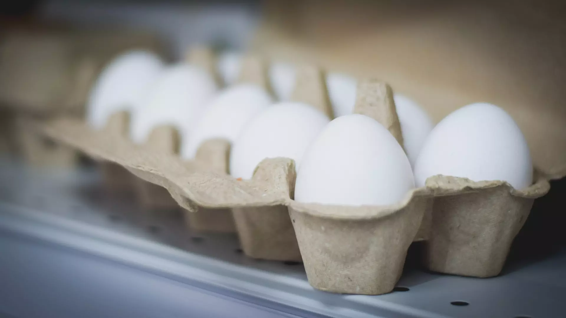 На птицефабрике в Екатеринбурге наблюдаются очереди за яйцами