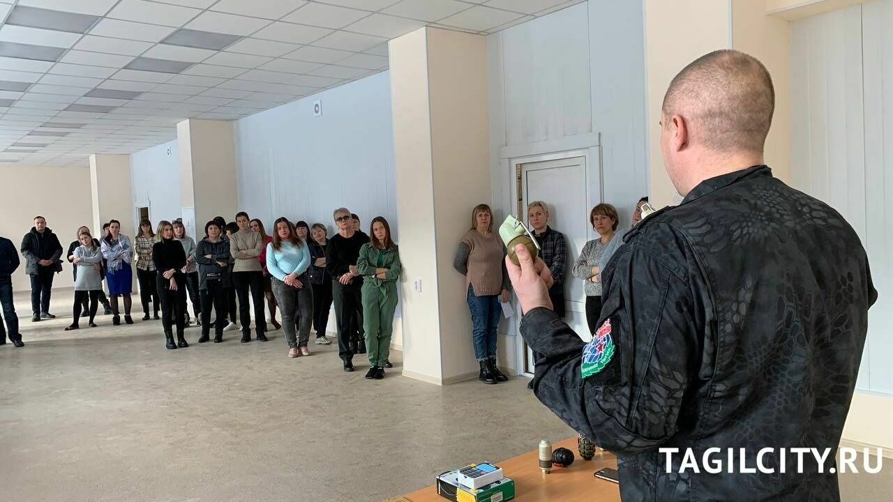 Сотрудники "Водоканал-НТ" на обучении по начальной военной подготовке