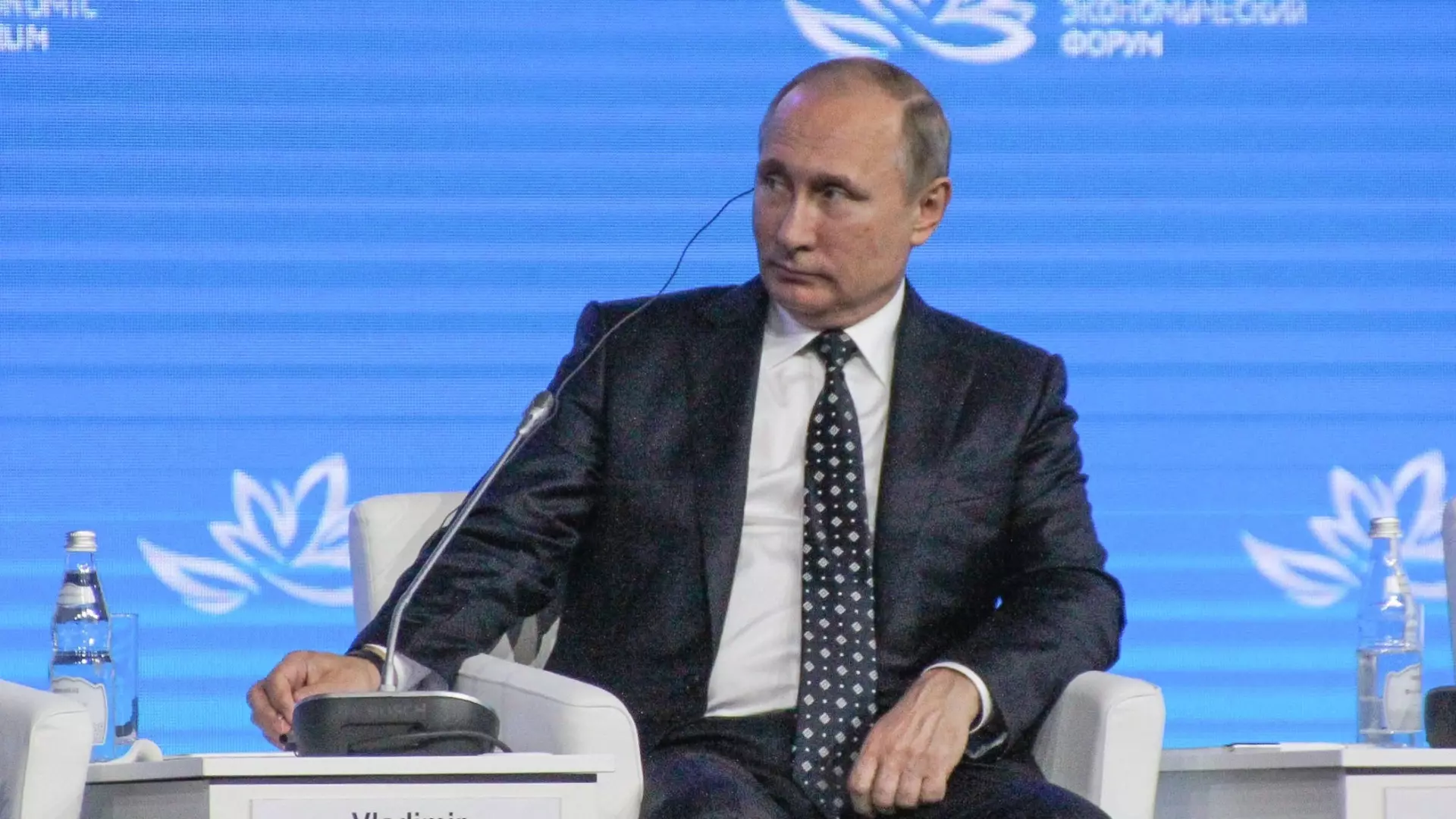 Путин заявил о пятикратном сокращении проверок бизнеса