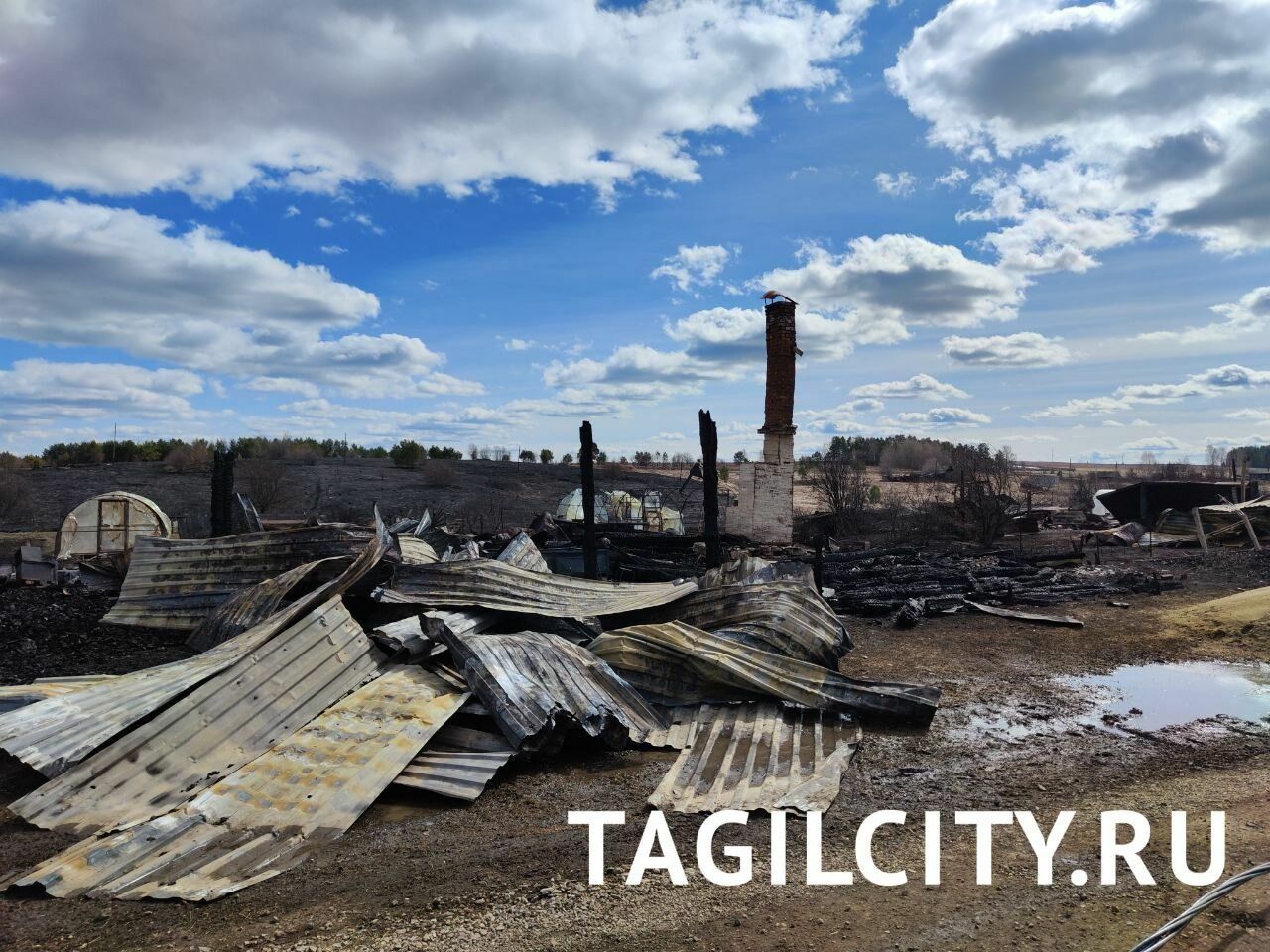 Пожар в селе Бызово под Нижним Тагилом